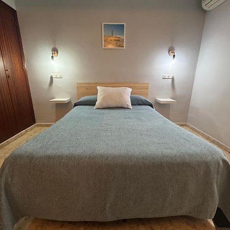 Hostal Miramar 洛斯卡尼奥斯德梅卡 外观 照片
