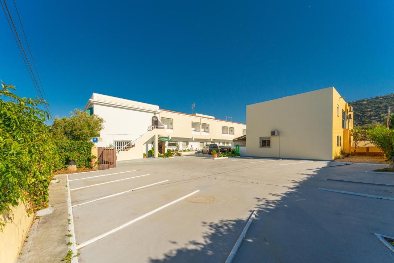 Hostal Miramar 洛斯卡尼奥斯德梅卡 外观 照片