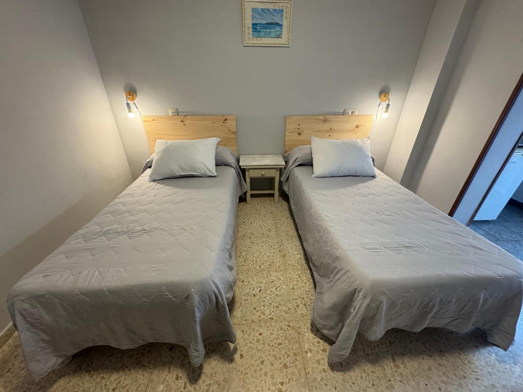 Hostal Miramar 洛斯卡尼奥斯德梅卡 外观 照片